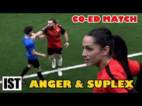 Video: Is het coed of co-ed?