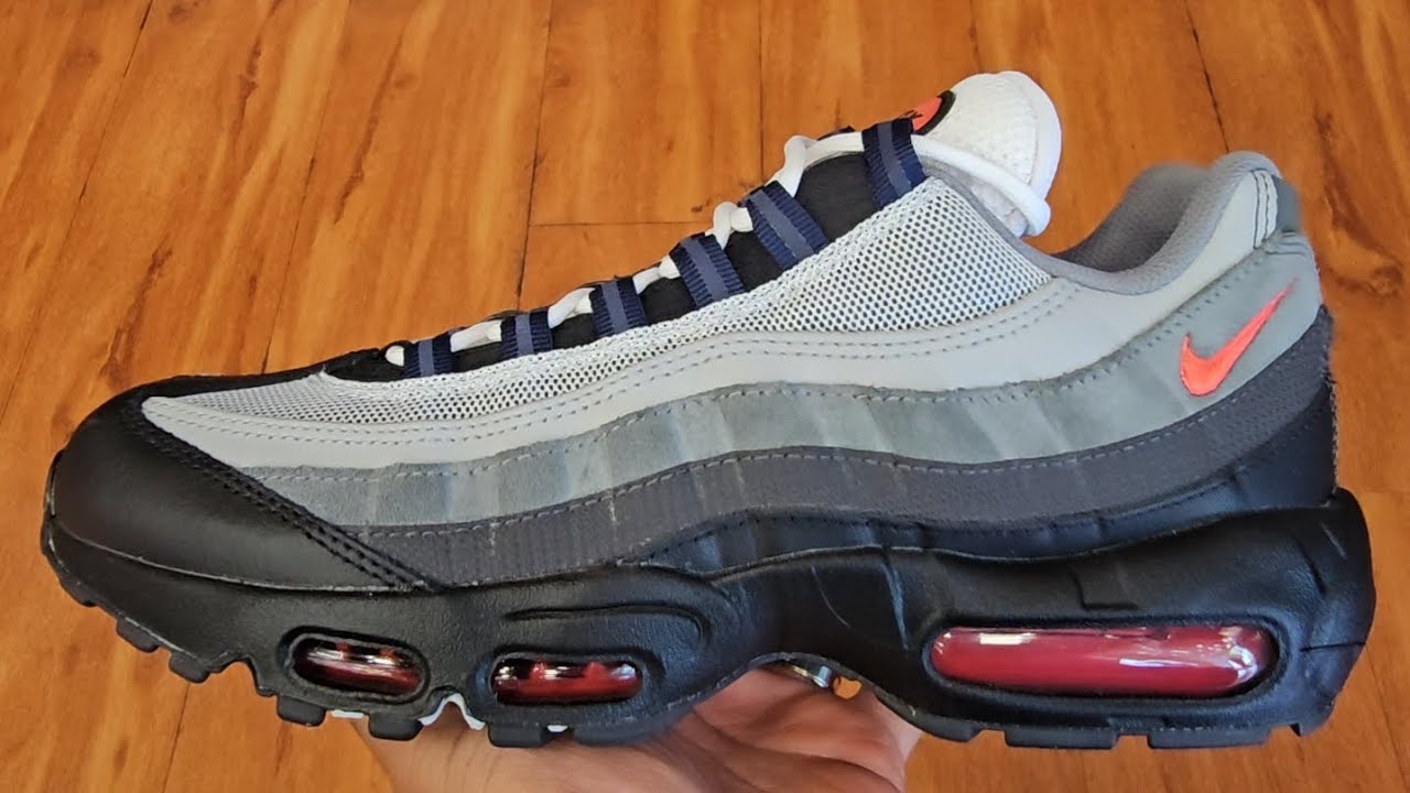 Nike Air Max 95 Track Red Smoke Grey 4K POV / Don Alpha Cleat SKU