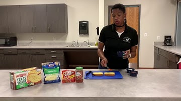 Waco Parks and Recreation - Texas Toast Garlic Bread Pizza (RECess!)