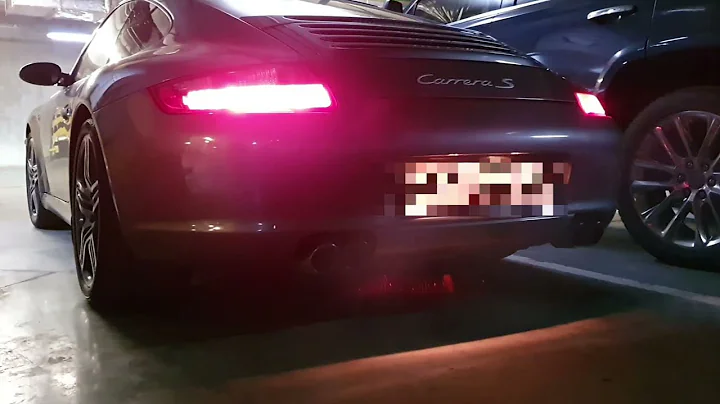 '08 Porsche 997.1 911 Carrera S no cats cold start and light revs.
