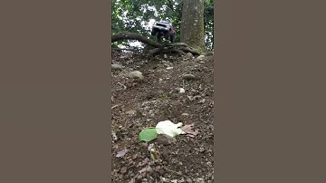 #1 #pt1 trx4 bronco jump Fails #crawler #scale #slowmotion #jumpfail #jump #sendit #rctruck #reckles