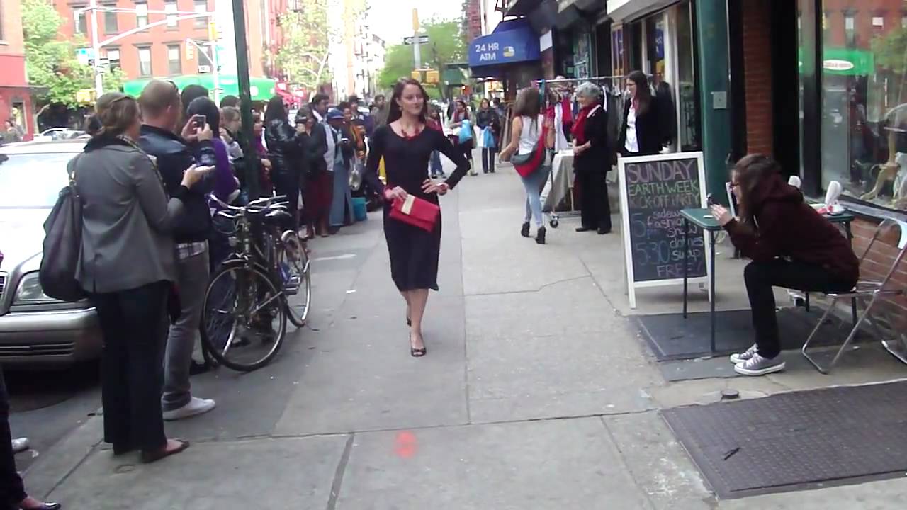 Video 3: AuH2o Designs & TEICH Handbags hosts an Earth Week kick Off Fashion Show!