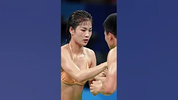 Close Up Wresling Man Vs Woman In The Olympics Trending Wrestling Vietnam Vatnamnu Dauvatnamnu 