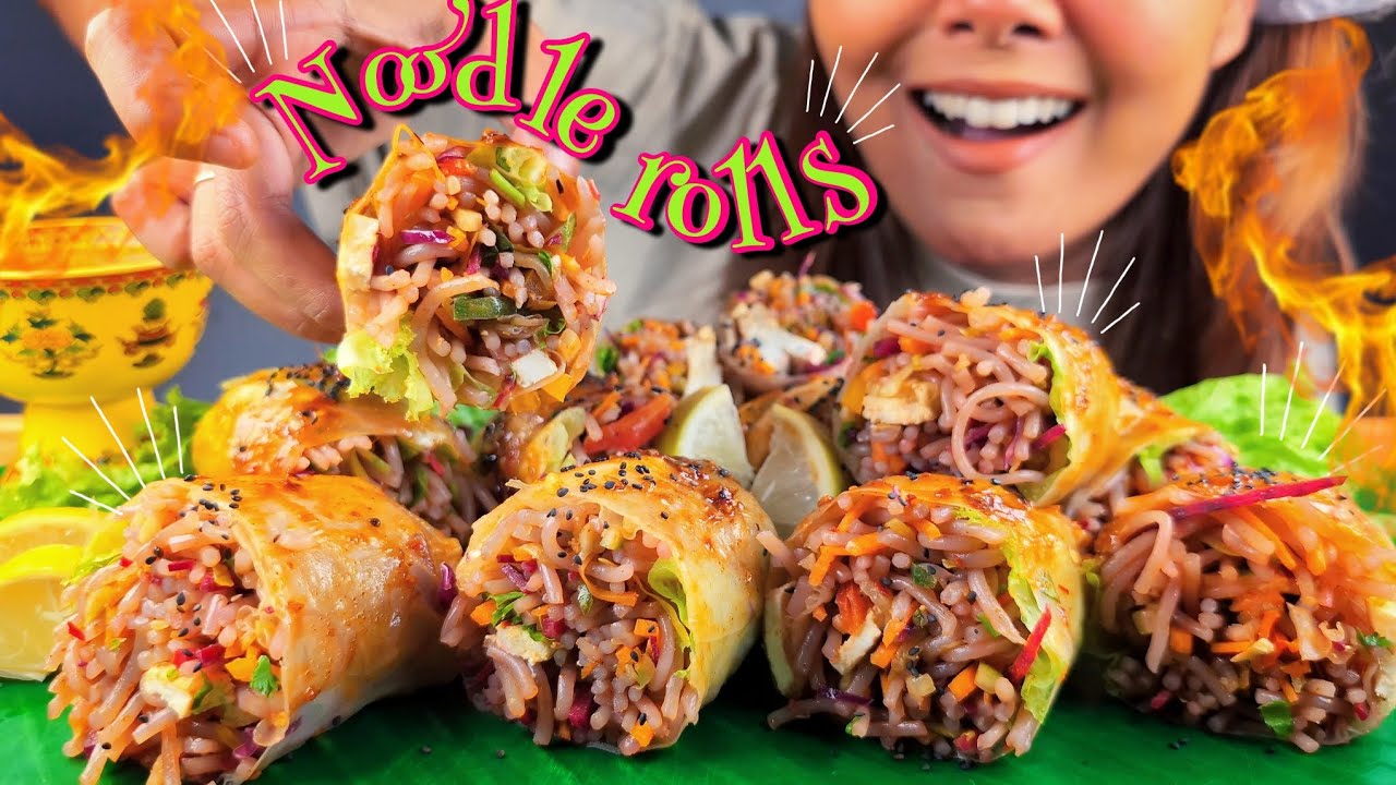 COOKING & EATING SPICY NOODLE ROLLS WITH SPICY DIP | VERY EASY NOODLES & ROLL RECIPE | TASTY SNACK