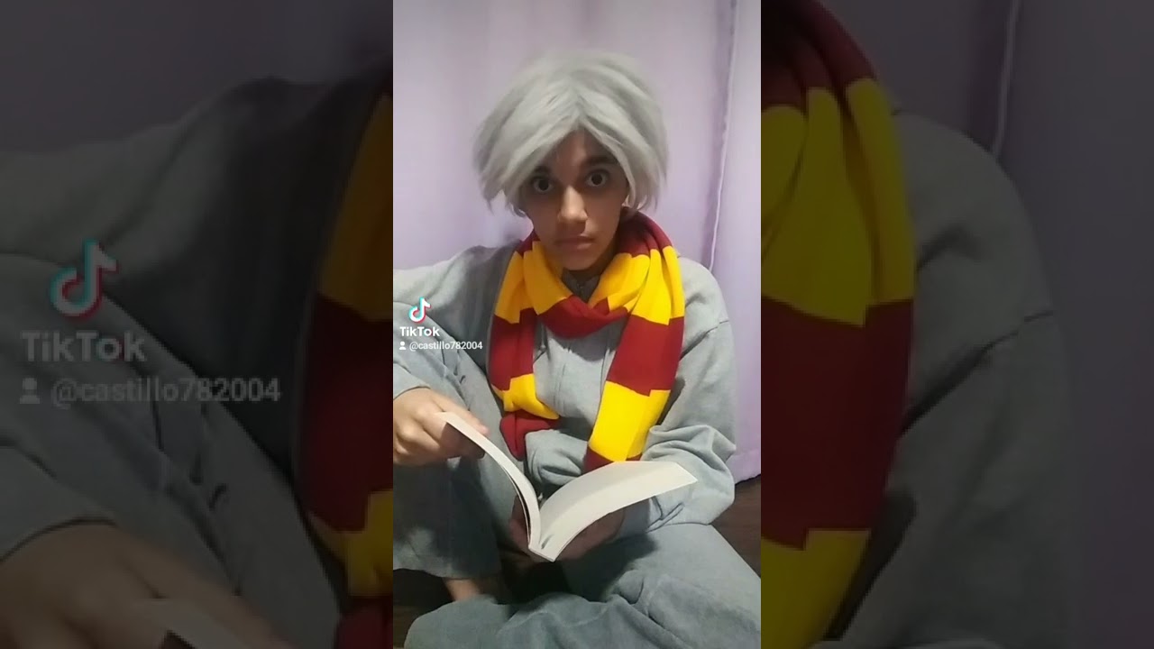 📖House_Owner/YourPalRoss just reading here 📖