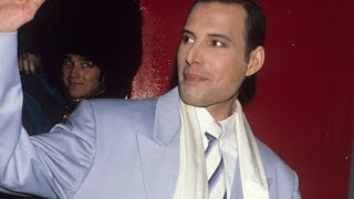 Steve Walsh Calls Freddie Mercury a 'Primadonna' - The Untold Feud!