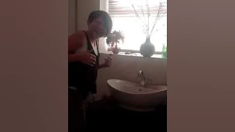 Cinnamon challenge xoxo gone wrong :D