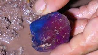 perfect! ! Gem hunter finds diamonds and crystals in wild lake