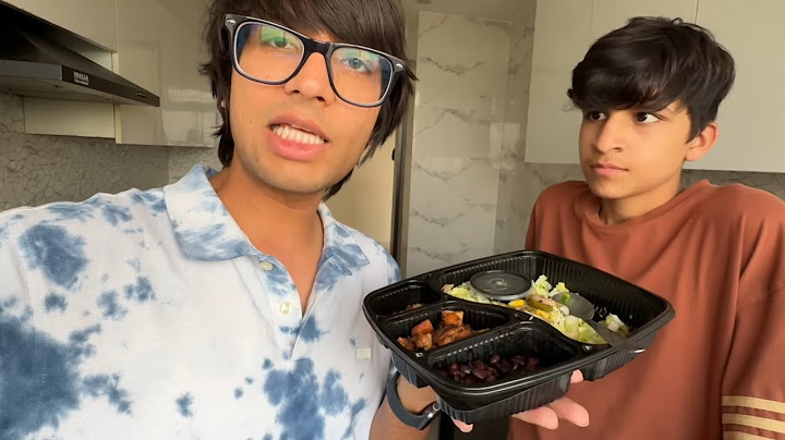 Veg Khana Mangaya Or Nonveg Aagya😂#viral #souravjoshivlogs #comedymemes #funnyshorts #youtubeshorts
