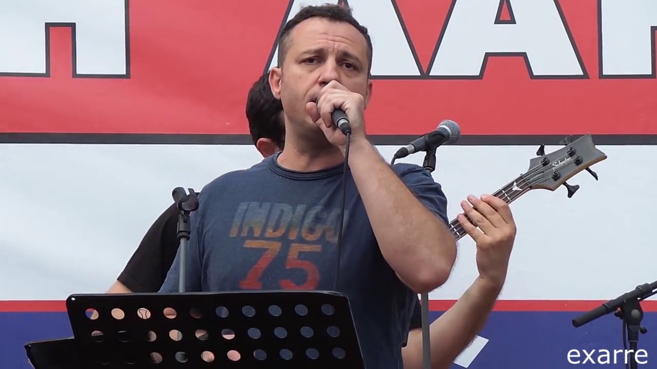 Σαν πλανόδιο τσίρκο - Κώστας Τριανταφυλλίδης - 2020