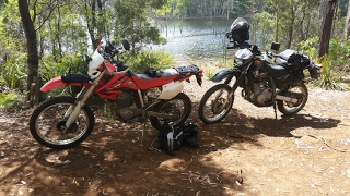 Lorinna Off Grid Community | D605's | Straya Day with jeff taswelder on XR250L and DR650 Part 1