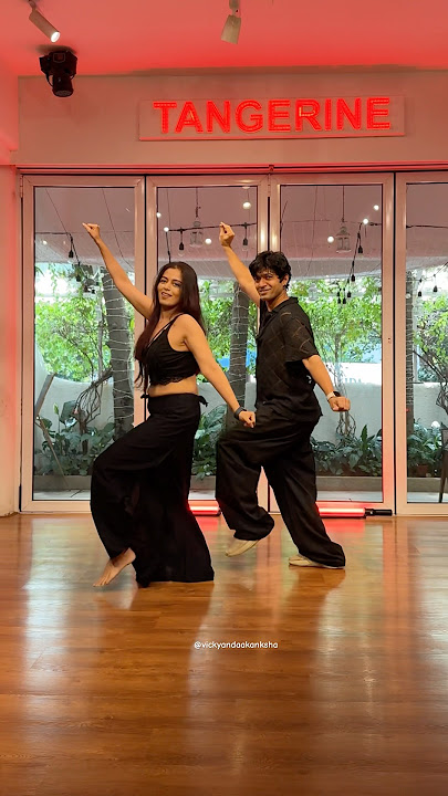Dilbar dance 🥵🔥 #vickyandaakanksha #dilbar #dance