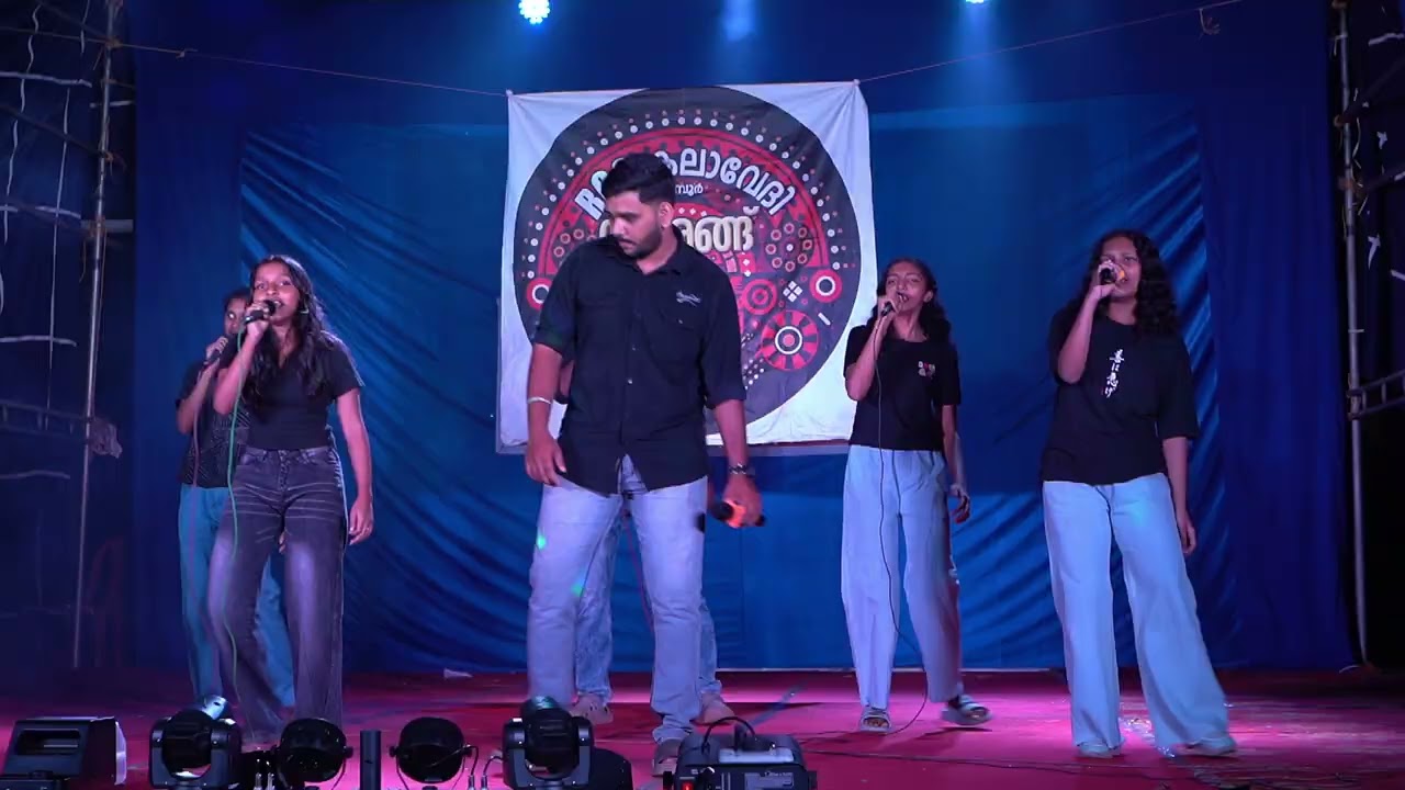 കല കടമ്പൂരിൻ്റെ അഭിമുക്യത്തിൽ നടന്ന ഗ്രാമോത്സവത്തിൽ നിന്ന്