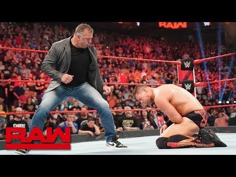 Shane McMahon distracts and attacks The Miz: Raw, April 29, 2019