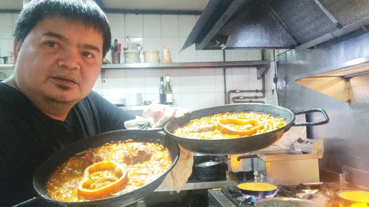 Paella valenciana at saka Paella verdura 