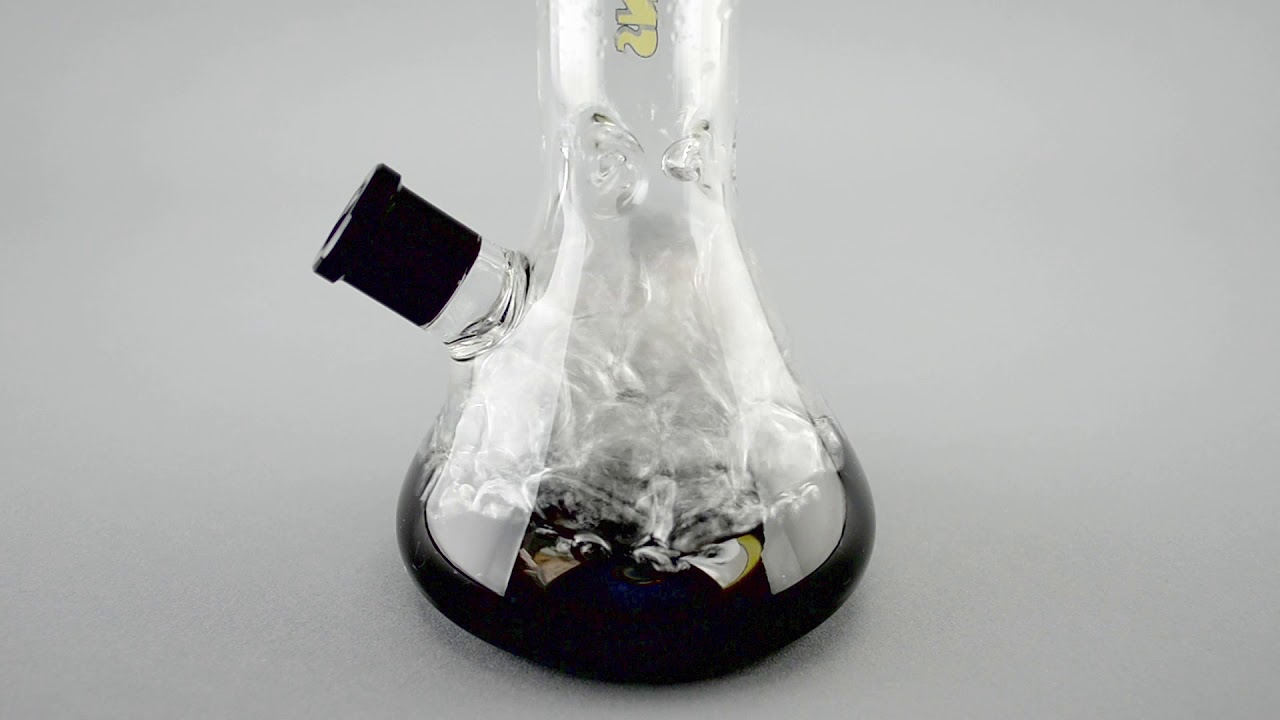 Jay and Silent Bob Snootchies Botchies Glass Bong