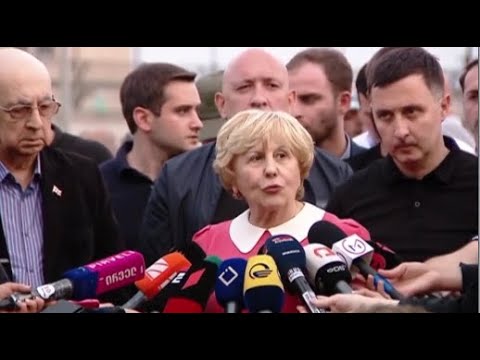 მიხეილ სააკაშვილის ოჯახი დახმარებას ითხოვს და პერმანენტულ აქციებს აანონსებს