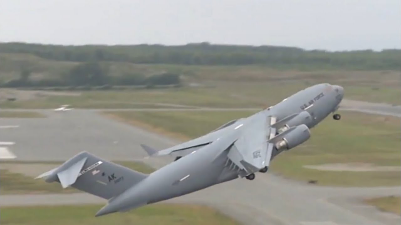 Most terrifying Airplane Crashes ever caught clearly on a video camera ...