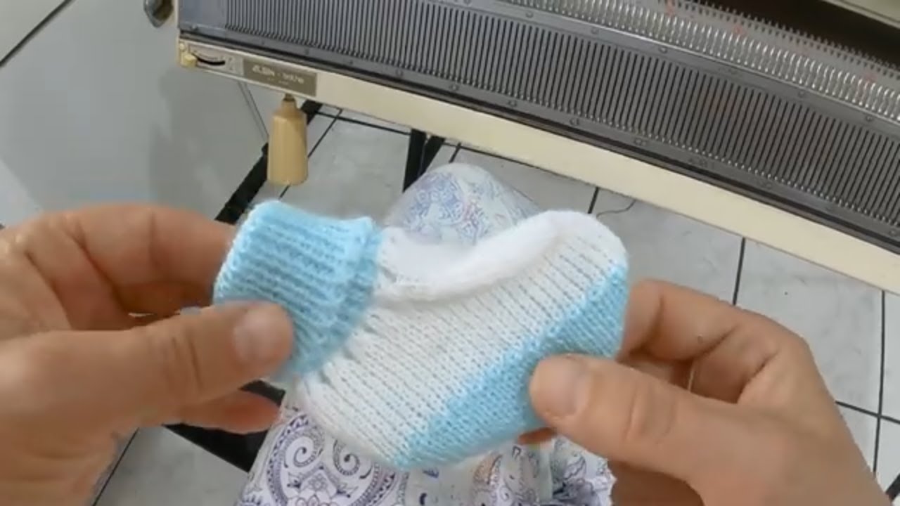 sapatinho de bebe com cano canelado