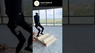 Robots doing things like human.#robotics #humanoidrobot #ai#viralshort #nivida