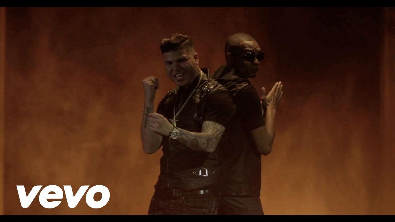 Anonimus - Cositas Nuevas  ft. Farruko
