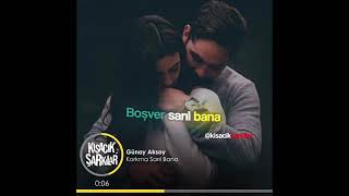 Günay Aksoy -Her Yer Karanlık  Korkma Sarıl Bana Resimi