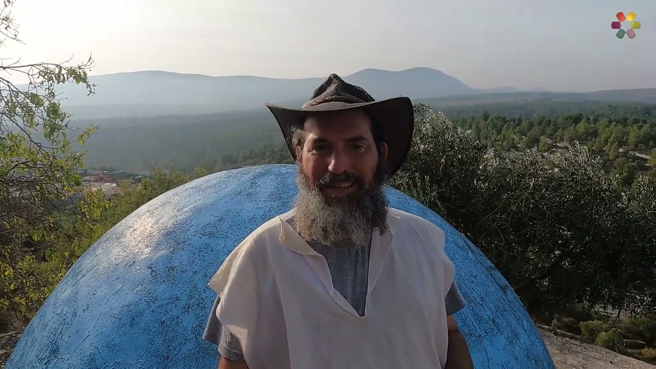 העיר היהודית האבודה: שרגא שמידלר מבקר בעין זיתים