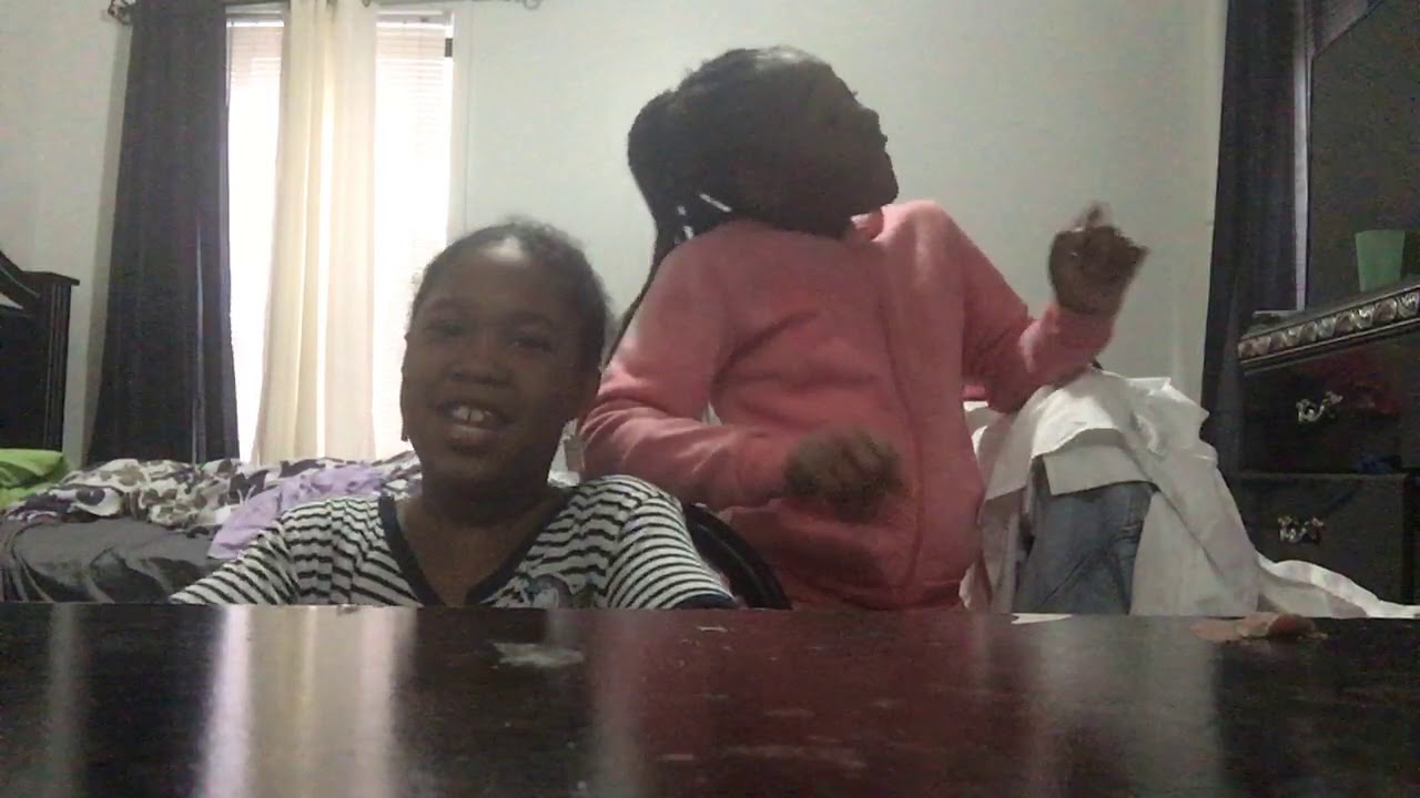 Doing my friend hair 🥰😇🤣