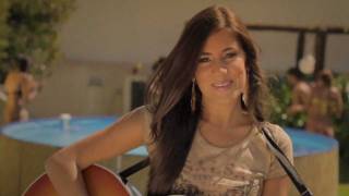 Video thumbnail of "Mia Rose - Friends in Love"