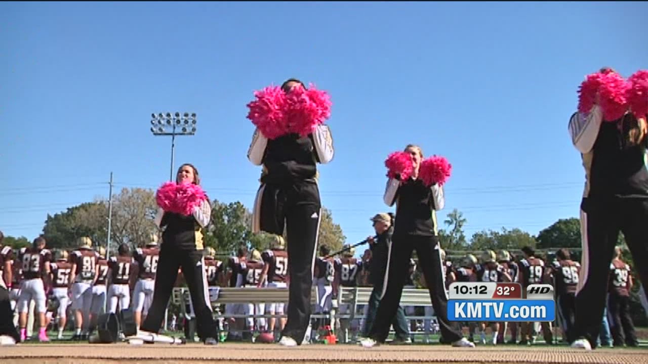 College cheerleader excels with only one leg YouTube
