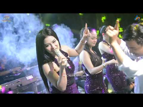 bl music benang biru