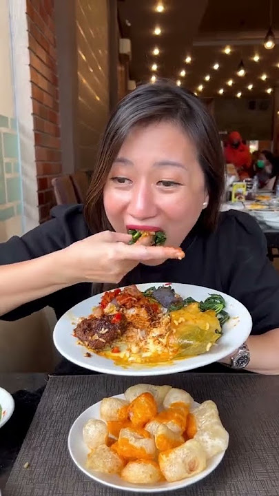 MAKAN NASI PADANG PAGI SORE#shorts