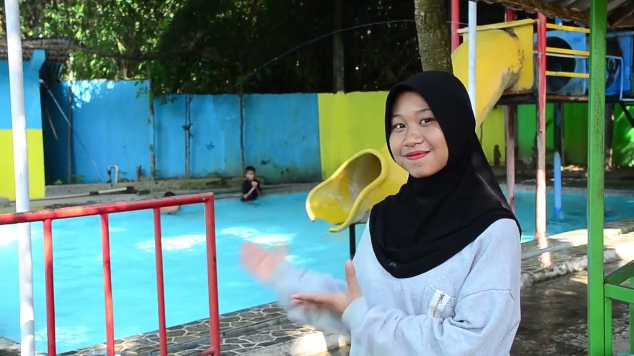 Refreshing Ke Kolam Renang SMK Model || Ada Resto dan Taman Pintar