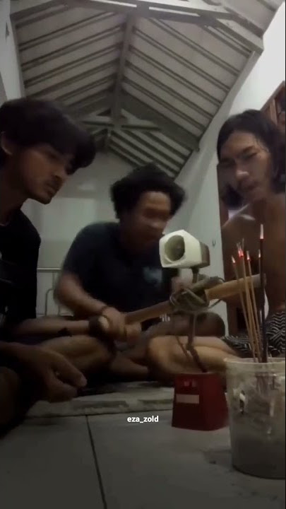 jelangkung jelangkung posisimu dimana nih|| Titan Shingeki No kyojin