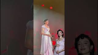 Meli̇ke Şahi̇n, Hami̇le Olduğunu Seyi̇rci̇si̇yle Paylaşti...