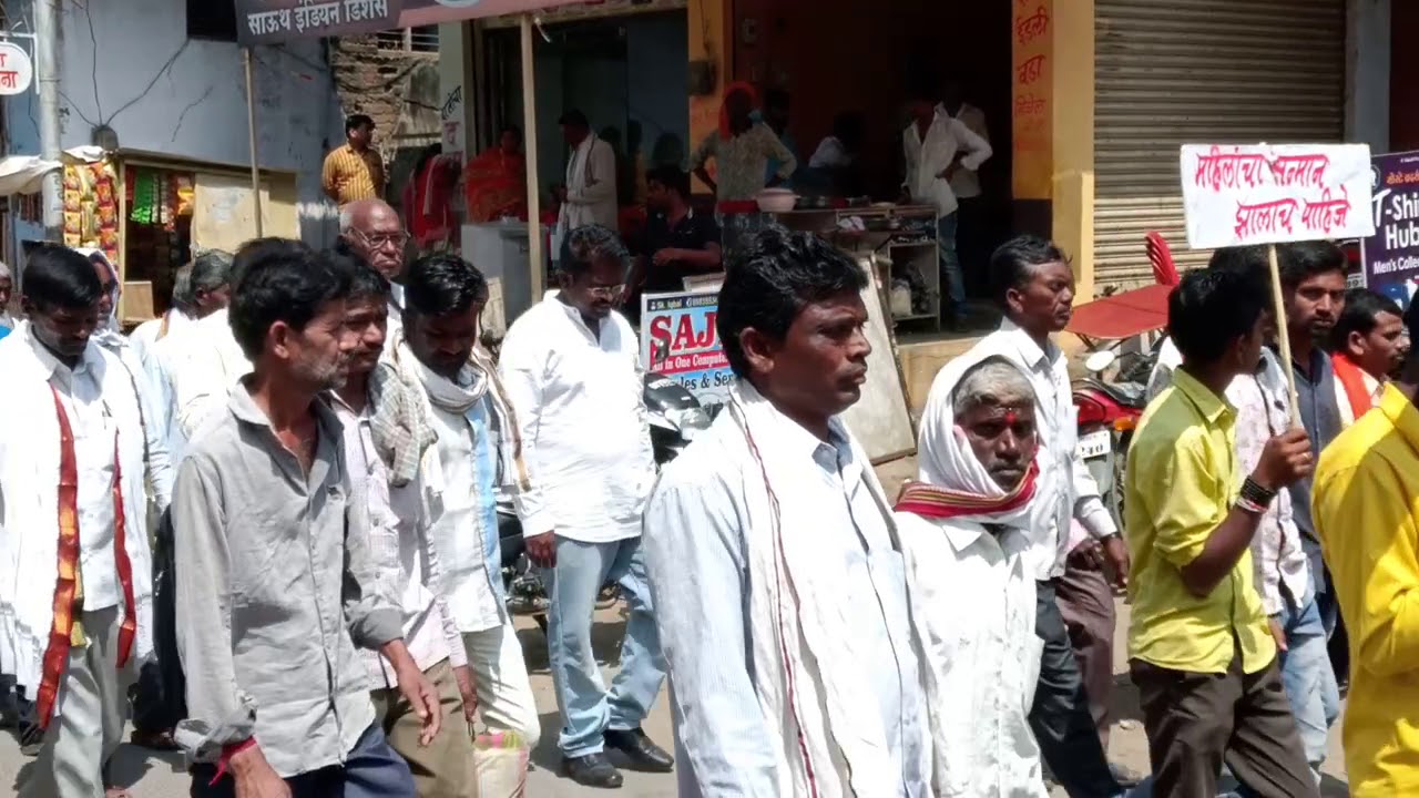Adiwasi log Ne nikala Morcha - YouTube
