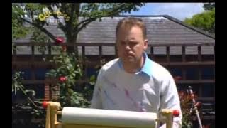 Download lagu Higgledy House Painting Cleaning The Car