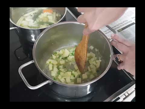 Broccoli Walnut Soup