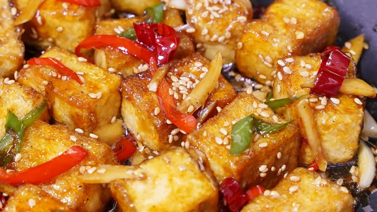 깐풍기 보다도 맛있는 '두부볶음(조림)' 바삭쫀득 입에 촥 감기는 두부요리 만들기 - YouTube 깐풍기 보다도 맛있는 '두부볶음(조림)' 바삭쫀득 입에 촥 감기는 두부요리 만들기 - Youtube