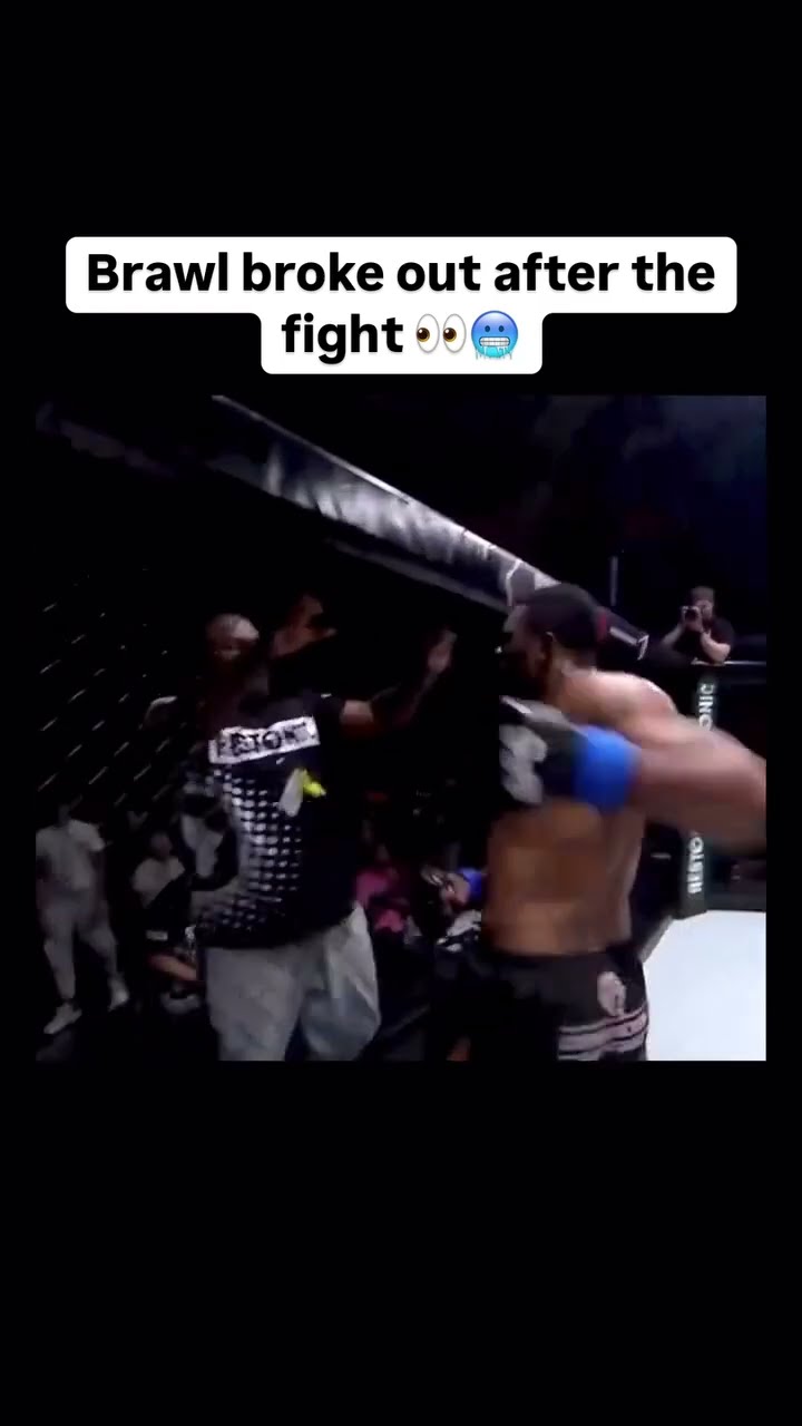 This is crazy ? Via - @ufc #ufc #mma #knockout