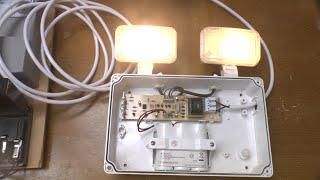 What's inside an emergency lighting spotlight