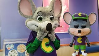 photo Chuck E Cheese Avenger Mascot chuck e cheese live at mt juliet avenger chuck e cheese pop
