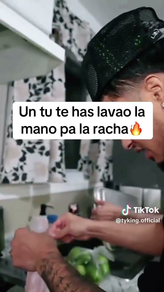 Ty king cocinando ￼ con el Rey de la city
