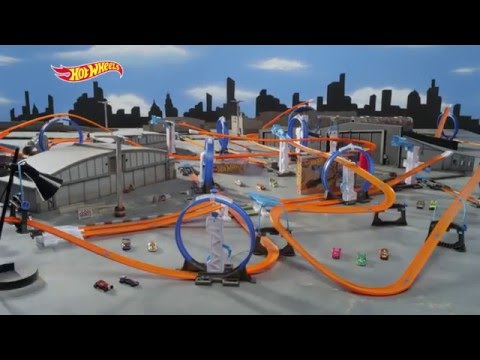 Hot Wheels - Piste double looping - DGD30 - Circuits - Rue du Commerce