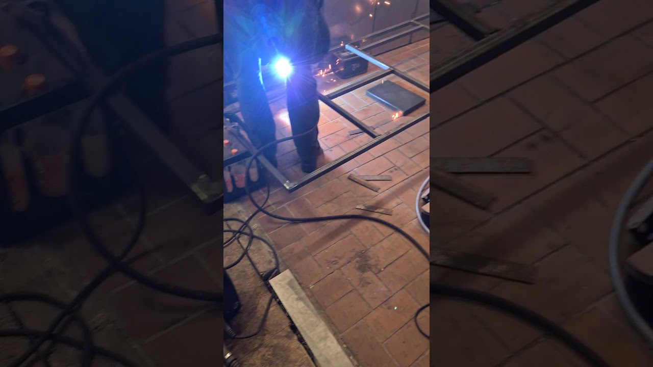 Ebike Camper Fahrradwohnwagen Rahmen entsteht