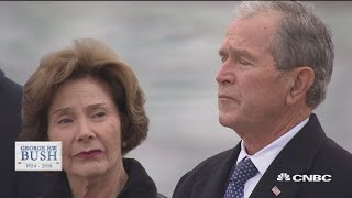 Watch as George HW Bush leaves The Capitol for the last time