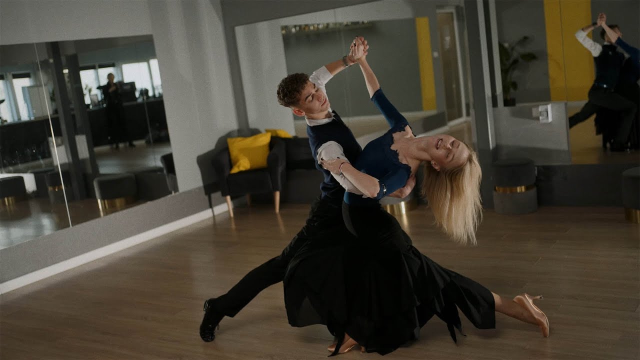 Mistrzowie Świata w Tańcu Towarzyskim U21 2025 Julia Tuchewicz & Kamil Mecha