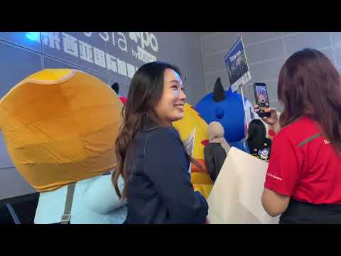 Walking with VIP, Day 1, Franchise Expo, 23 Jul 2026
