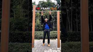 This 98 Year Old Man Is Still Doing Pull Ups