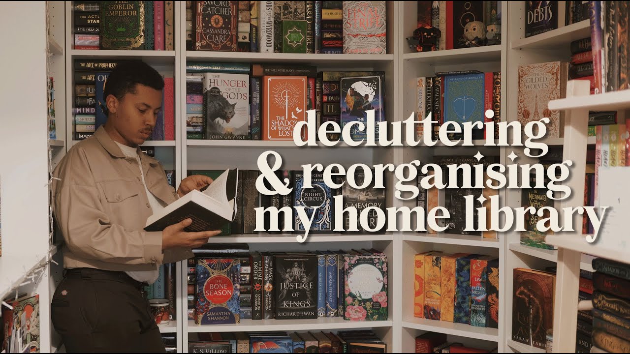 decluttering & reorganising my bookshelves to regain my sanity (+ mini tour!)